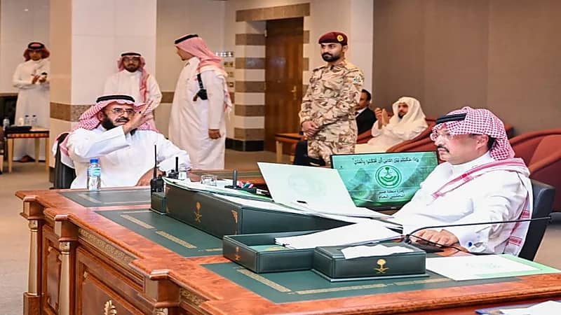 بالفيديو والصور.. أمير عسير يشهد عفو عن قاتلين وإنهاء نزاع قبلي