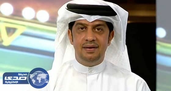 بالفيديو ..المعلق الإماراتي عدنان حمد يلقي بهاتفه في المرحاض