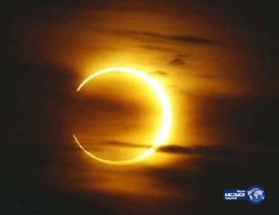 "الجهني" يؤم المصلين لصلاة الكسوف بالحرم المكي 11 صباحاً.. و"الحذيفي" بالمسجد النبوي 10:55 صباحاً