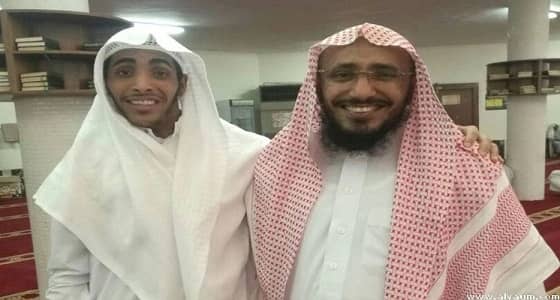 " حذيفة " يهزم الإعاقة بحفظه للقرآن الكريم