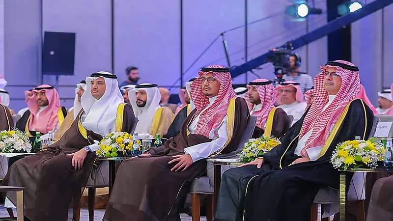 توقيع مذكرة لإقامة مركز الأمير أحمد بن فهد لتطوير الأعمال بالإحساء