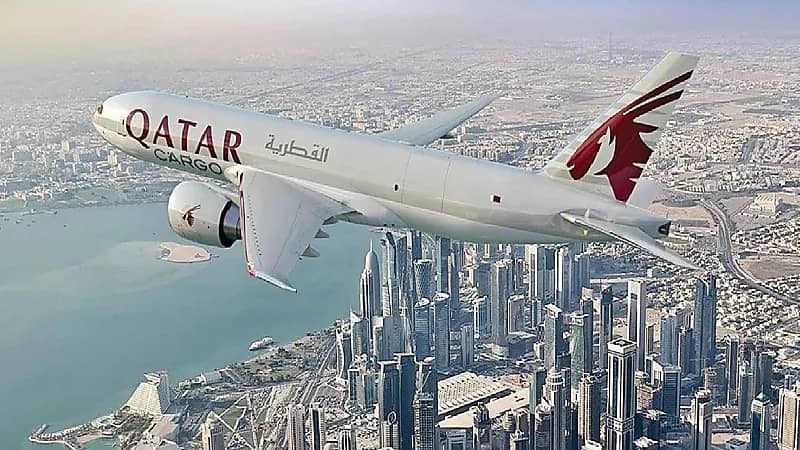 قطر تعلن إغلاق مجالها الجوي