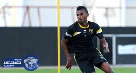 عيسري: الأموال لا تجعلني أتهرب من مواجهة الهلال