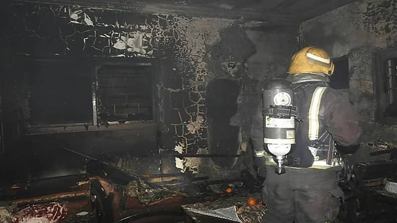 بالصور.. اندلاع حريق في شقة سكنية بالمدينة المنورة