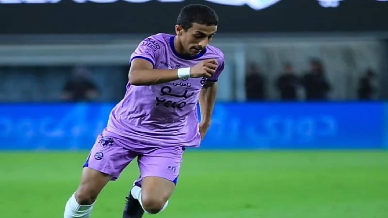 الخلود يسعى لتمديد إعارة همام الهمامي لموسم إضافي