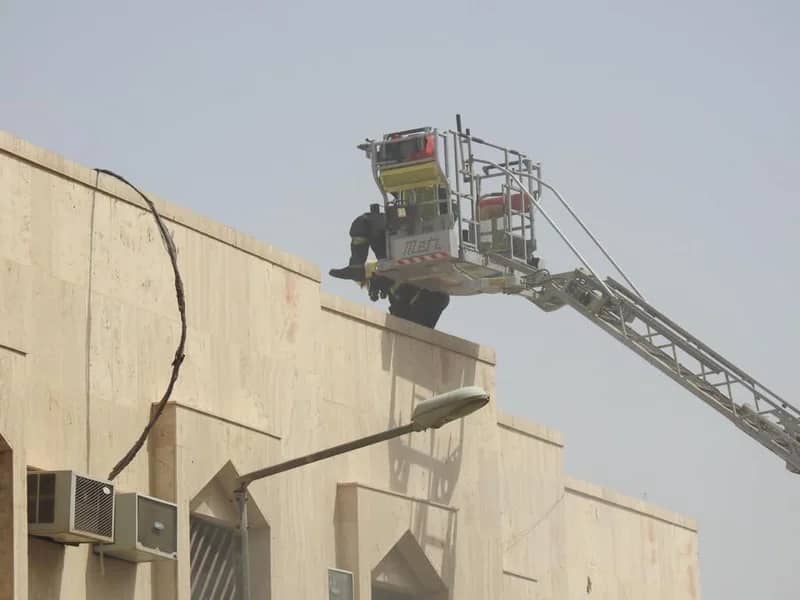 بالصور.. بيلا حديد تخرج بمظاهرات للتضامن مع فلسطين