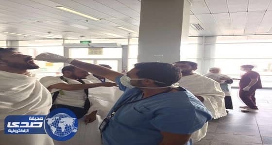 بالصور.. أولى طلائع الحجاج تصل مطار جدة