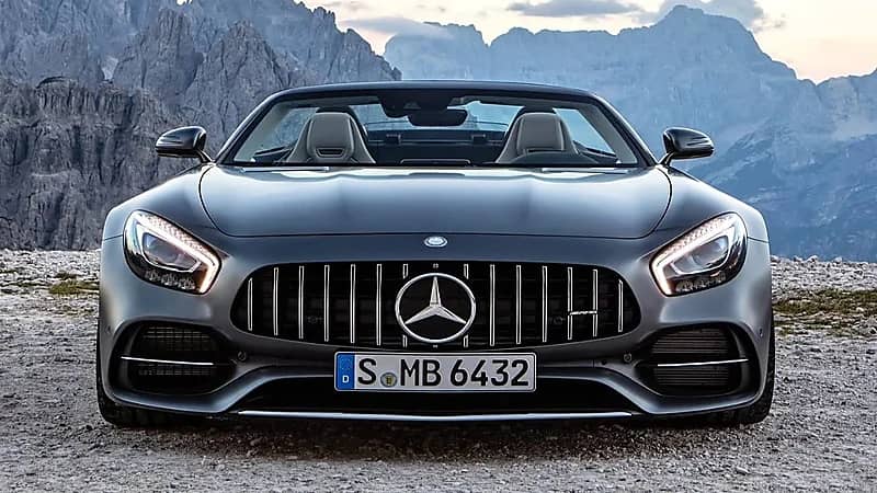 بالصور.. السيارات الأسرع في المملكة