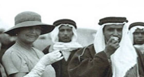 بالصور.. حفيدة الملك فيكتوريا زارت المملكة قبل 80 عاما