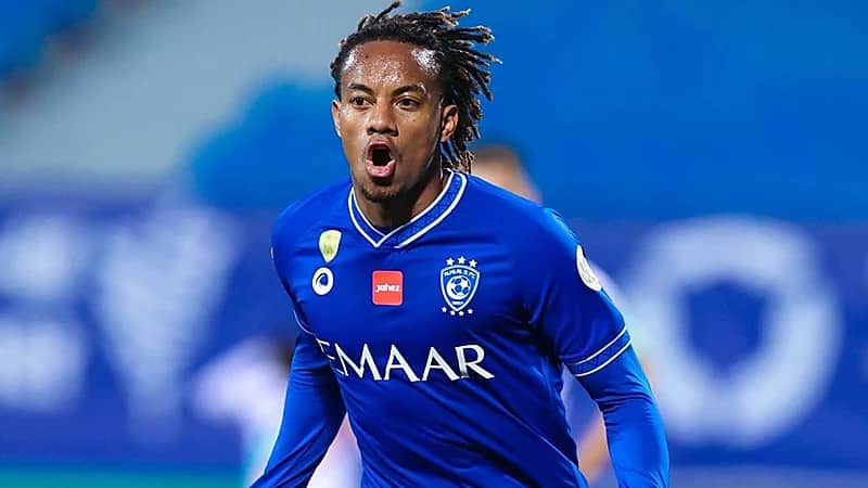 حقيقة تمرد "كاريلو" على الهلال بسبب مستحقات مالية