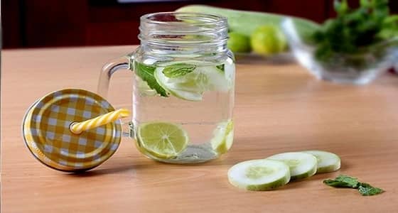 طريقة جديدة لاستخدام " الديتوكس " في تنظيف البشرة