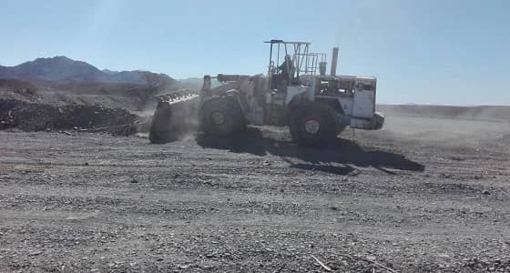 بالصور.. أمانة المدينة تزيل تعديات في البطان