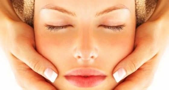 الشوفان والشاي الأخضر لتقشير البشرة واستعادة نضارتها