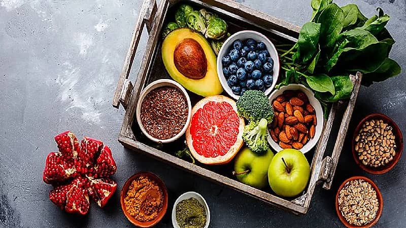 أطعمة لا يفضل تناولها بعد الساعة الـ 6 مساء