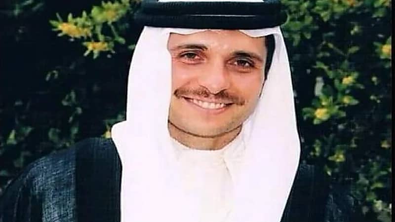 "حمدالله" و"السومة" و"البريك" يتنافسون على لقب أفضل لاعب