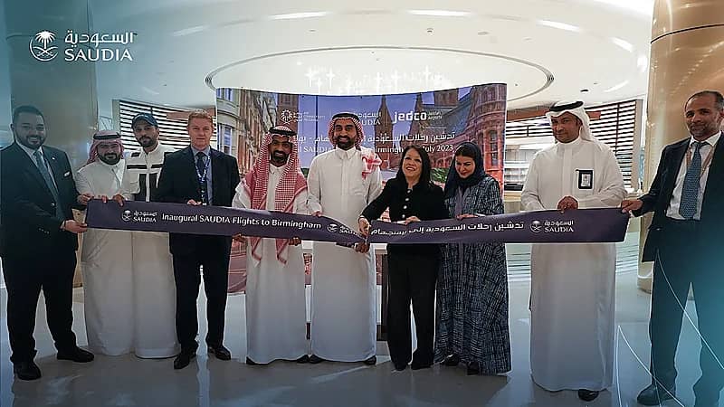 الخطوط السعودية تدشن أولى رحلاتها إلى برمنجهام من جدة