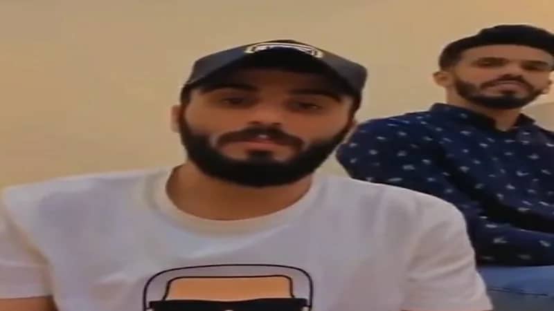 موقف طريف لحمد آل منصور وفيتوريا في ليلة تتويج النصر بالدوري