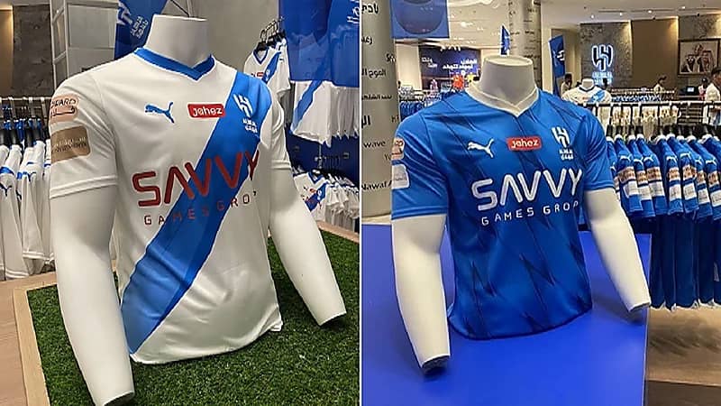 الكشف عن قميصي الهلال الأساسي والاحتياطي للموسم الجديد .. فيديو