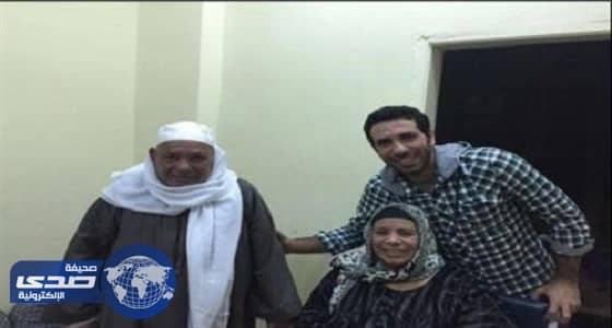 أبو تريكة ناعيا والده: فقدت قدوتي في الكفاح والعمل