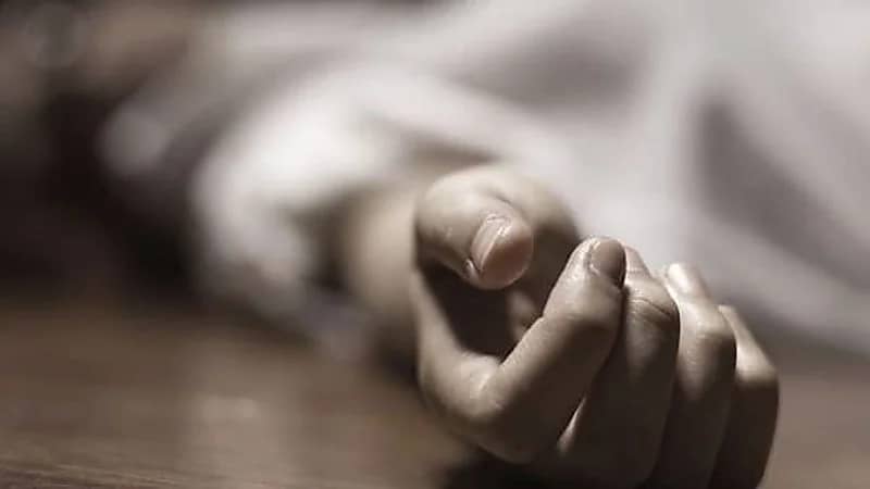 مغربي يـقـتـل والدته خنقًا ويسلم نفسه للشرطة