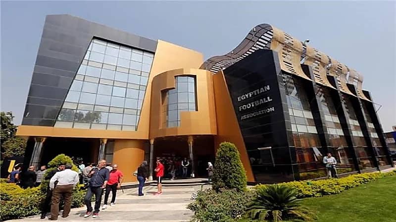 مسؤول باتحاد الكرة المصري يتورط في واقعة مخلة