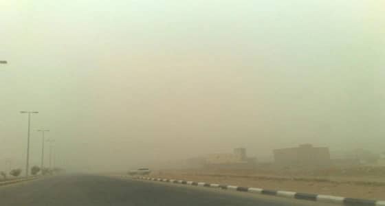 الإنذار المبكر يحذر من رياح مثيرة للأتربة في جازان
