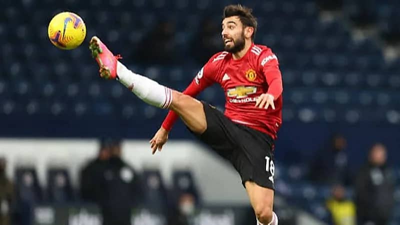 الهلال يقدم عرضًا ضخمًا لضم فيرنانديز