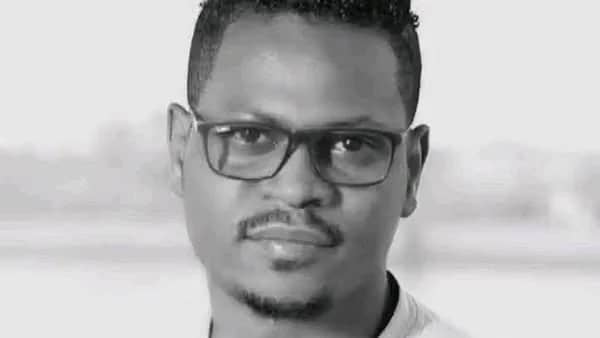 وفاة الفنان السوداني محمد الجزار إثر عارض صحي مفاجئ