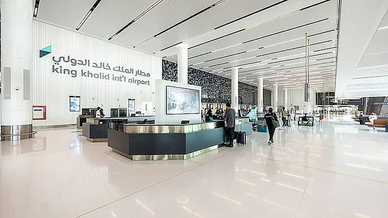مطار الملك خالد الدولي بالرياض يسجل رقم تاريخي جديد