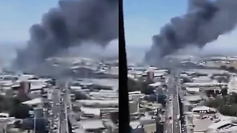 حريق هائل يدمر مئات السيارات في معرض.. فيديو