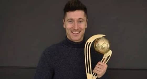 ليفاندوفسكى أفضل لاعب في بولندا
