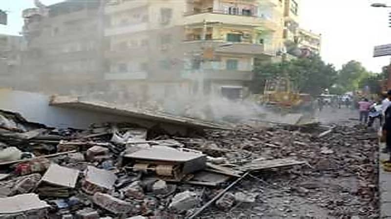 مصرع شخص في انهيار عقار بالإسكندرية