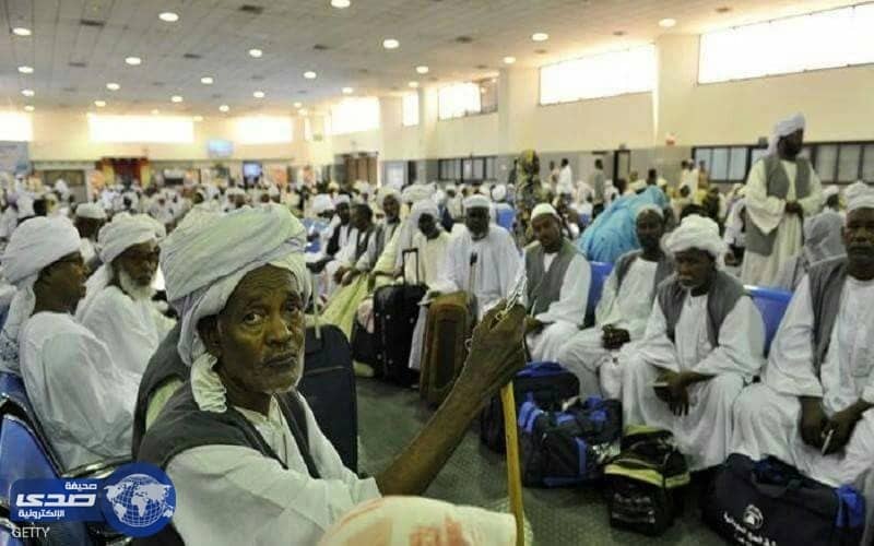 100 ألف سوداني يعودون لبلادهم.. والسبب رسوم مرافقي العمالة