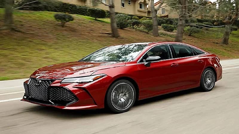 مواصفات وسعر سيارات تويوتا افالون موديل 2021