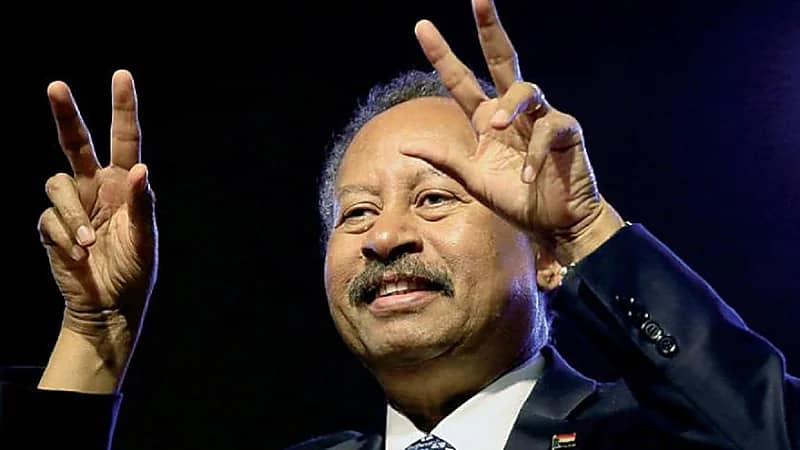 حمدوك يستقيل من منصبه