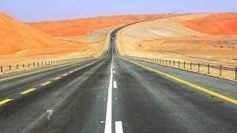 بالفيديو.. الجمارك ترحب بمواطني سلطنة عمان مع افتتاح الطريق البري