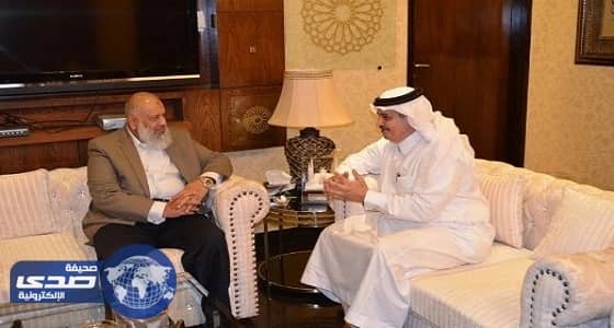 سفير خادم الحرمين في باكستان يلتقي نائب قائد القوات البحرية