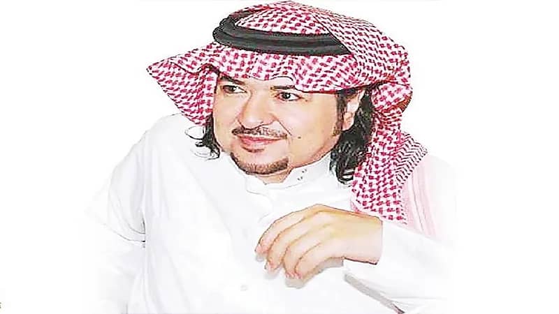 تطورات جديدة بشأن الحالة الصحية للفنان خالد سامي