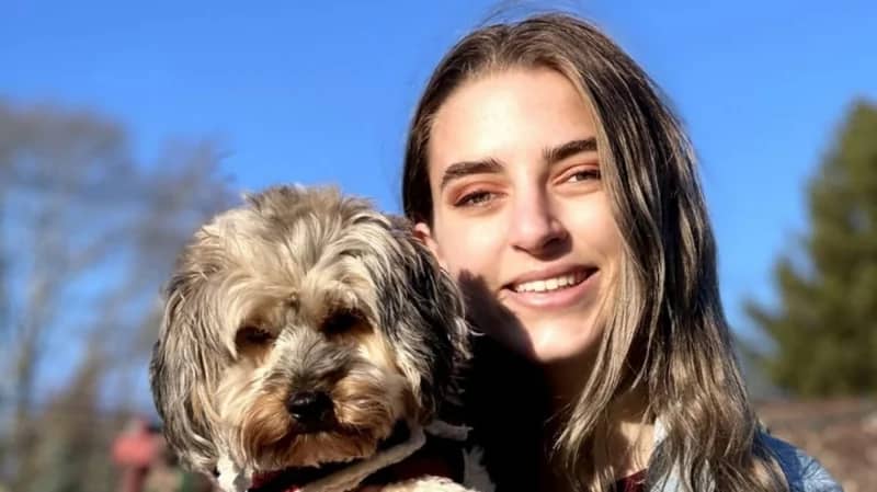 عائلة تقاضي فيسبوك بسبب إصابة ابنتهم باكتئاب