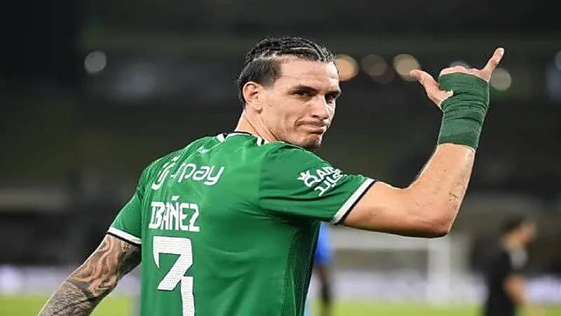 الأهلي يستعيد خدمات إيبانيز قبل مواجهة الرائد في دوري روشن