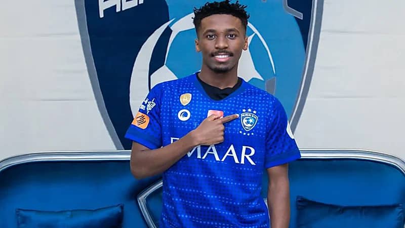 الهلال يمدد عقد حمد اليامي لعام إضافي قبل إعارته للشباب