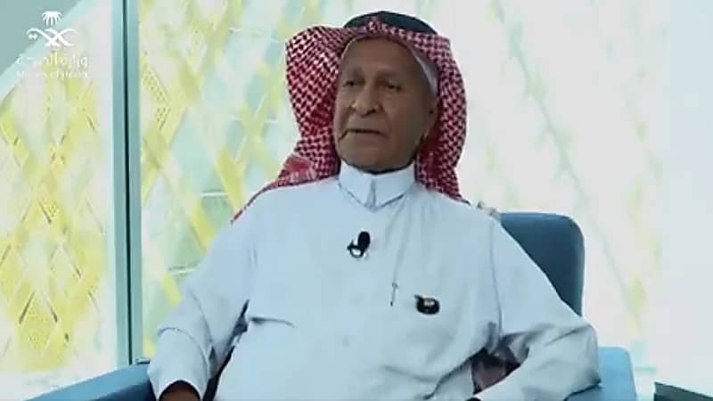 بالفيديو.. قصة "مراسل" عمل في الصحة مع 22 وزيرًا