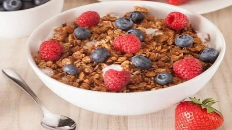 فوائد تناول طبق الشوفان على السحور