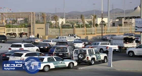 وافد يدهس رجل مرور ويصدم دورية و5 سيارات أخرى بالطائف