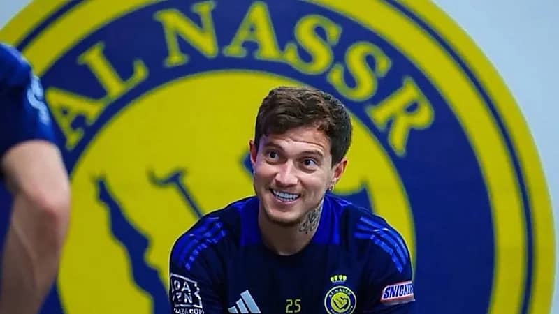 تدريبات فردية تثير الجدل حول مستقبل رباعي النصر