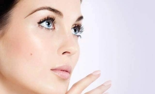 احصلي  على شفتين ناعمتين وجذابتين