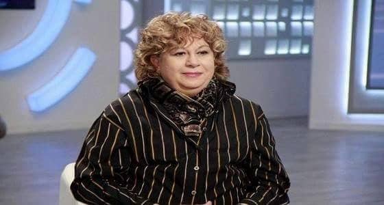 سمية الألفي تكشف  عن حقيقة مرضها النادر  وعجزها عن الحركة