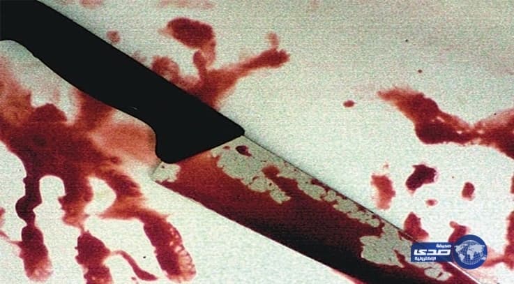 استخراج سكين نافذ لعمق 8سم من فخذ طفلة بمستشفى أملج