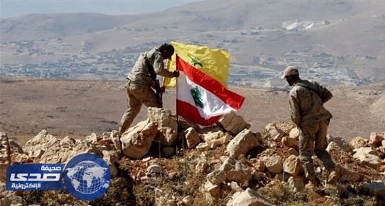 بالصور.. شاطئ يتحول من " مقلب قمامة " لرمال من الزجاج بروسيا