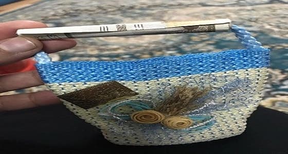 بالفيديو.. مغربي سكران يصلي العصر في مسبح